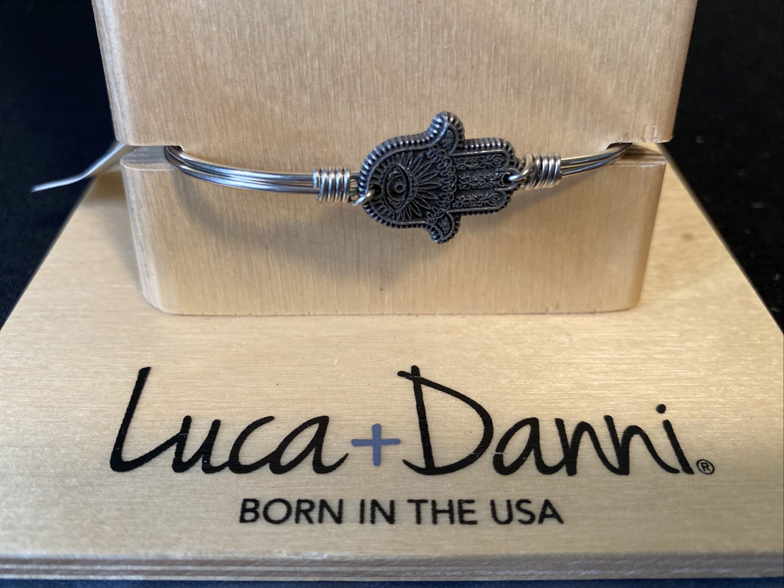 REGULAR Good Vibes Hand NEW Luca + Danni USA Bracelet Hook Clasp Silver Tone