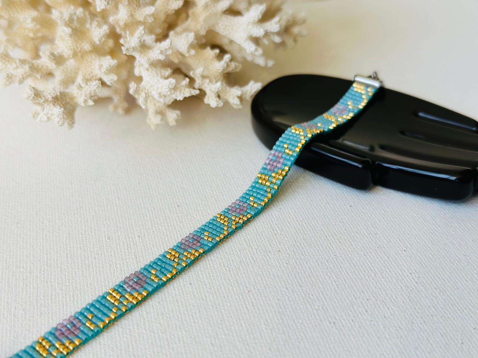 Floral Bead Loom Bracelet, Handmade Turquosie Gold Miyuki Beaded Bracelet, 9 mm