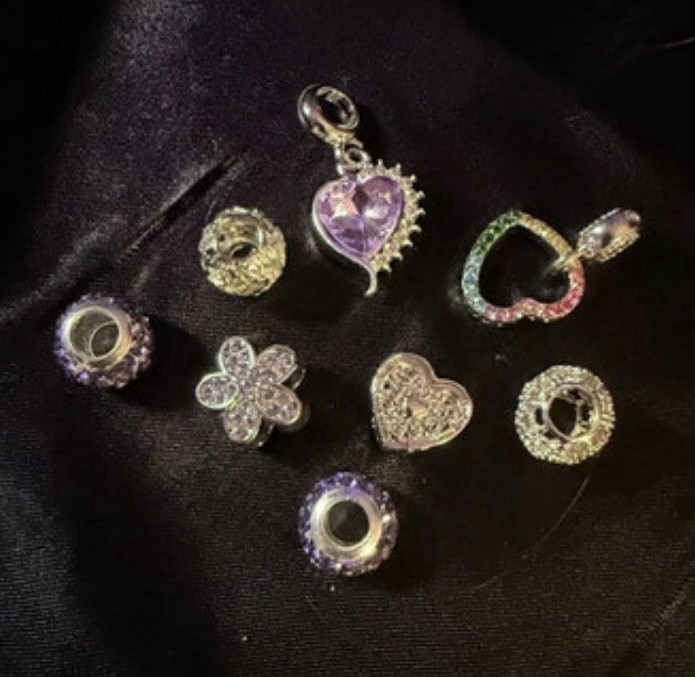 Silver Tone Beaded Charm Bracelet Purple Crystal Rhinestone Heart Flower Dangle