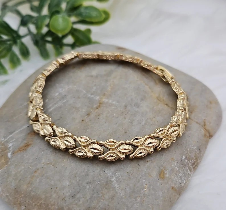Gold Vintage Bracelet for Women, Diamond Cut Bracelet, 14k Heavy Plated Gold