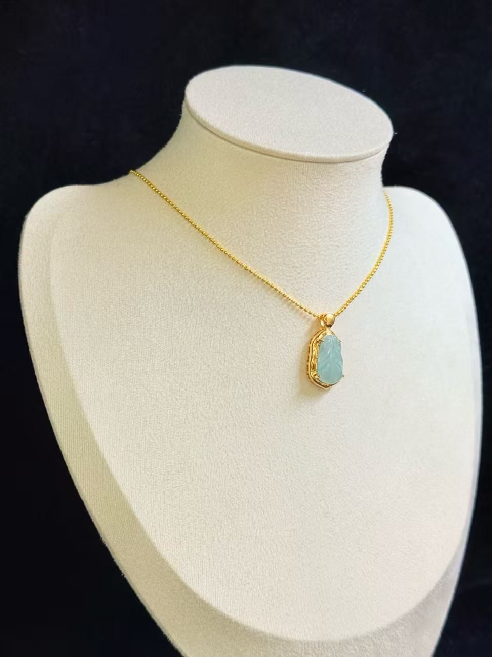 Beautiful Natural jadeite sky blue leaf shape pendant