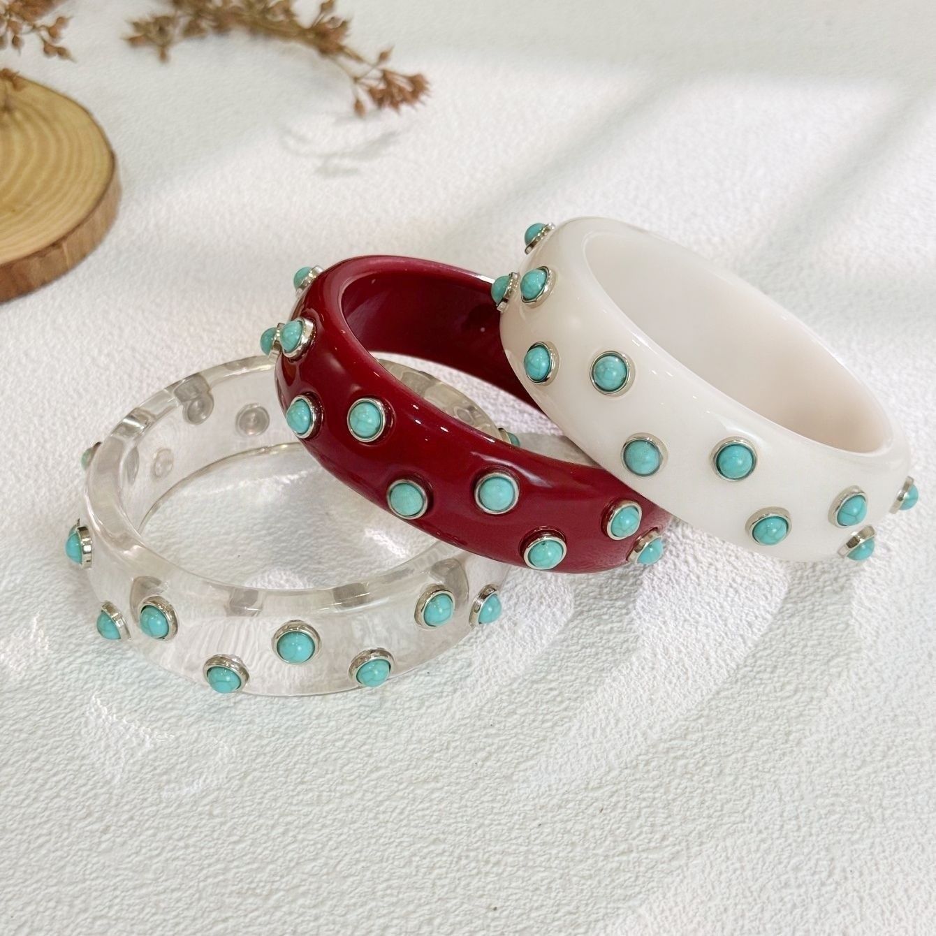 3PCS Acrylic Bangle Bracelet Set Red White Clear Turquoise Color Accent