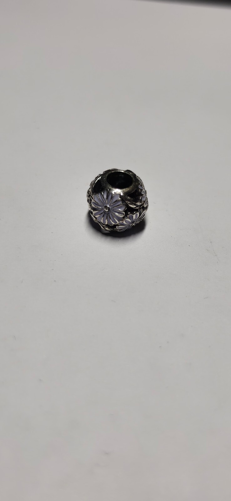 Pandora Daisy Meadow Charm Flower Lavender Enamel Genuine 791487EN66