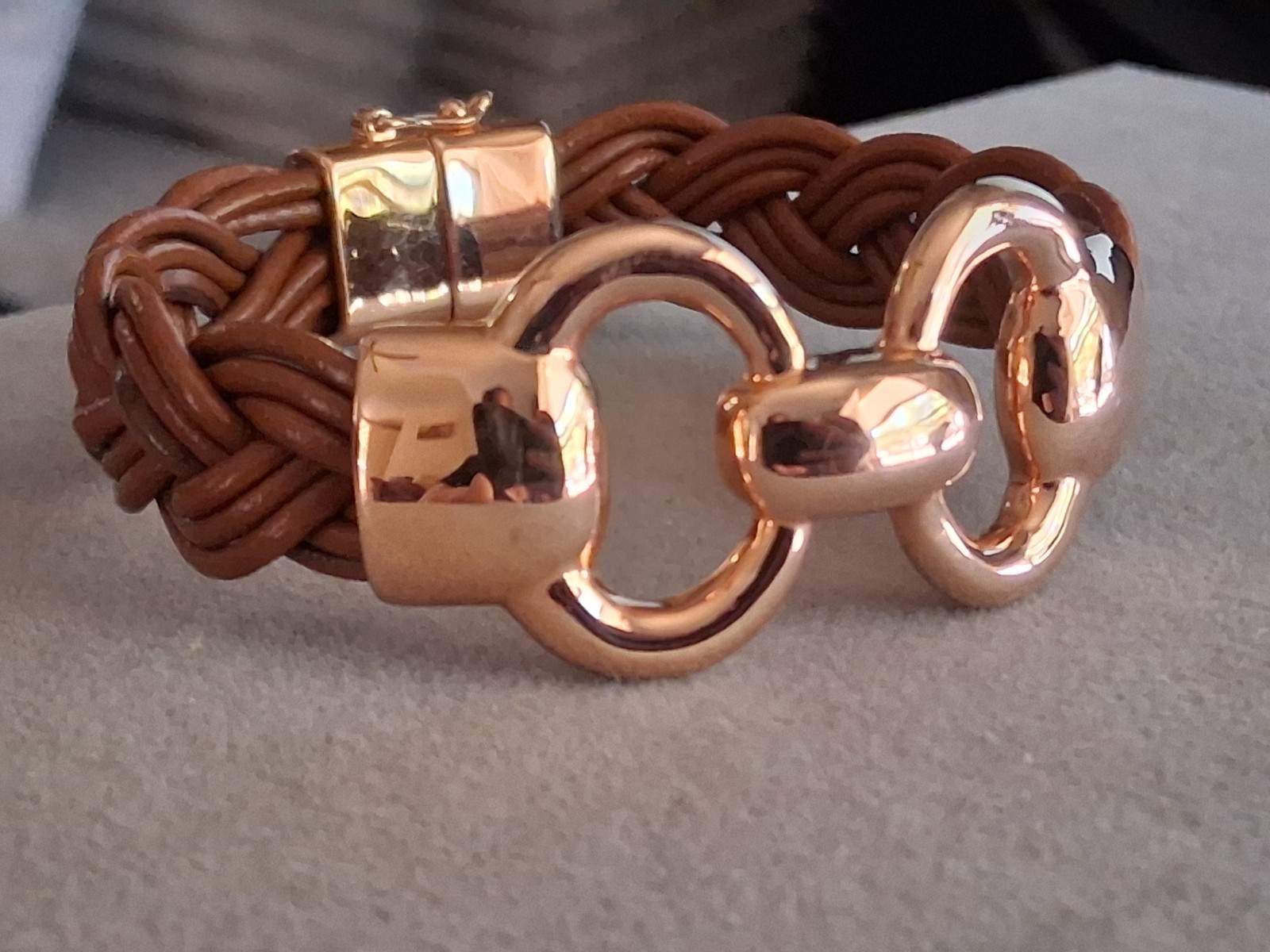 Milor Italy bronze interlocking motif braided leather bracelet 7.5″